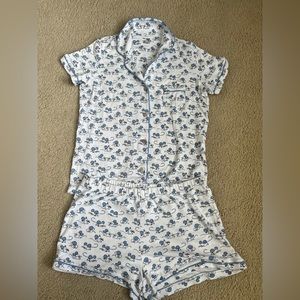 Roller Rabbit Gym Rat Polo PJs Sz L